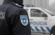 Homem assaltado sob ameaça de shotgun em Guimarães