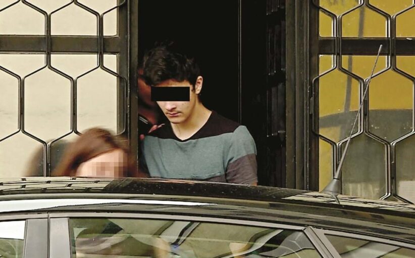 Jovem que matou o pai à machadada em Barcelos. Tribunal considera que crime foi praticado sem qualquer motivo forte