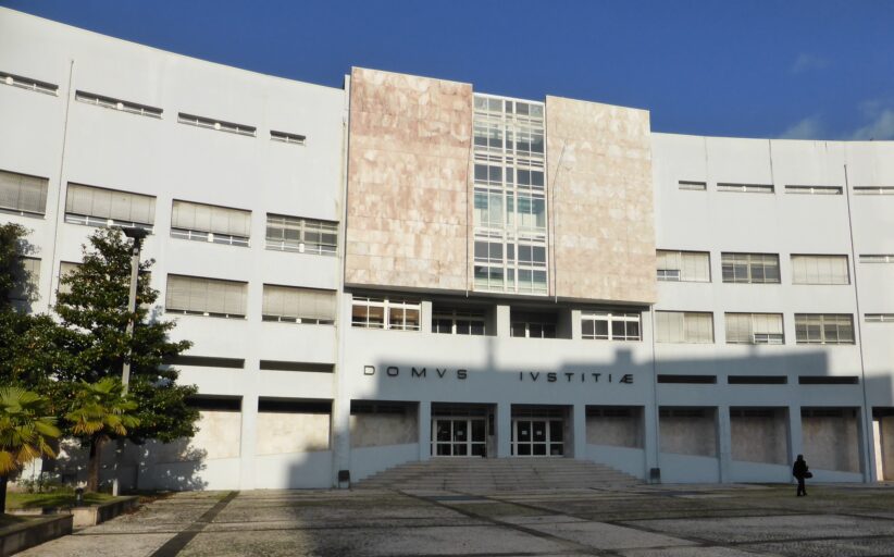 Tribunal julga gang que assaltou mulheres idosas à porta da igreja em Barcelos e Famalicão