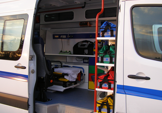 Prisão efectiva para condutor de ambulâncias que atropelou mortalmente casal na Feira