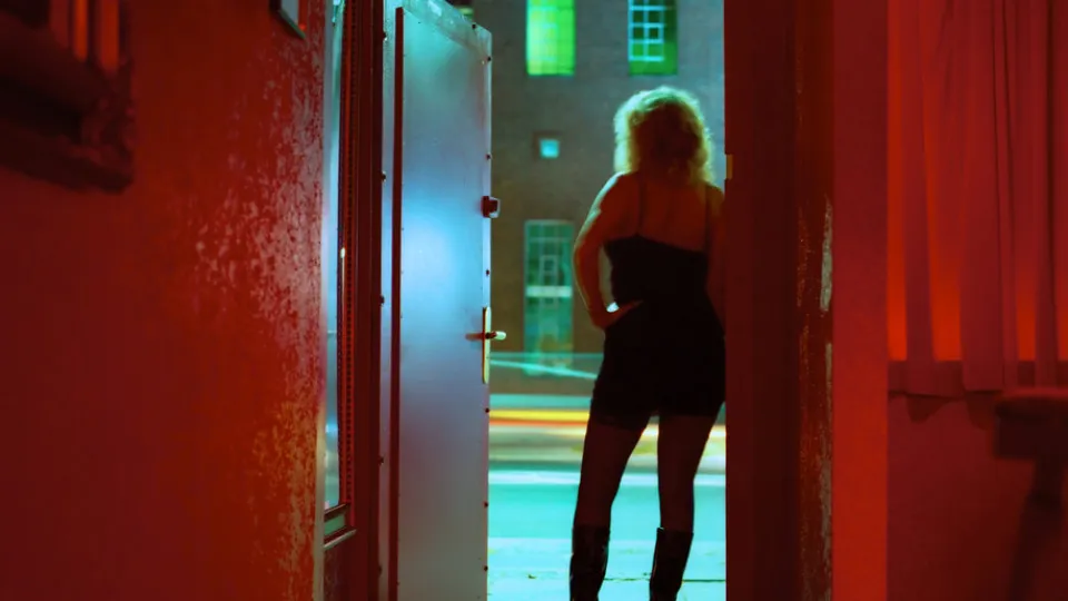 Sete acusados de recrutar mulheres para prostituição em Vila do Conde. Dois suspeitos são mulheres