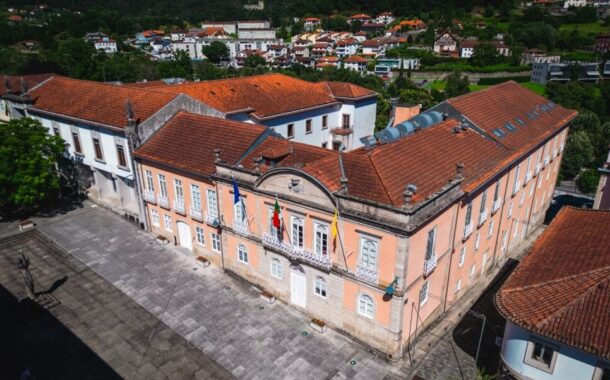 Governo transfere 22 imóveis para a gestão dos municípios. Um vai para Arcos de Valdevez