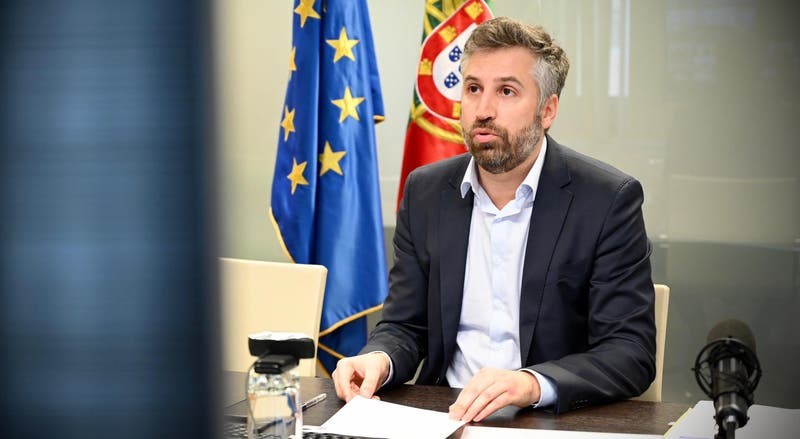 Pedro Nuno enaltece “voz corajosa” do Papa “dos pobres e dos excluídos”