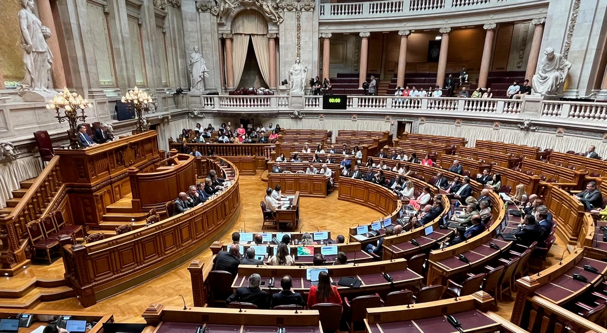 Incêndios. Oposição critica propostas do Governo com Livre a pedir diálogo